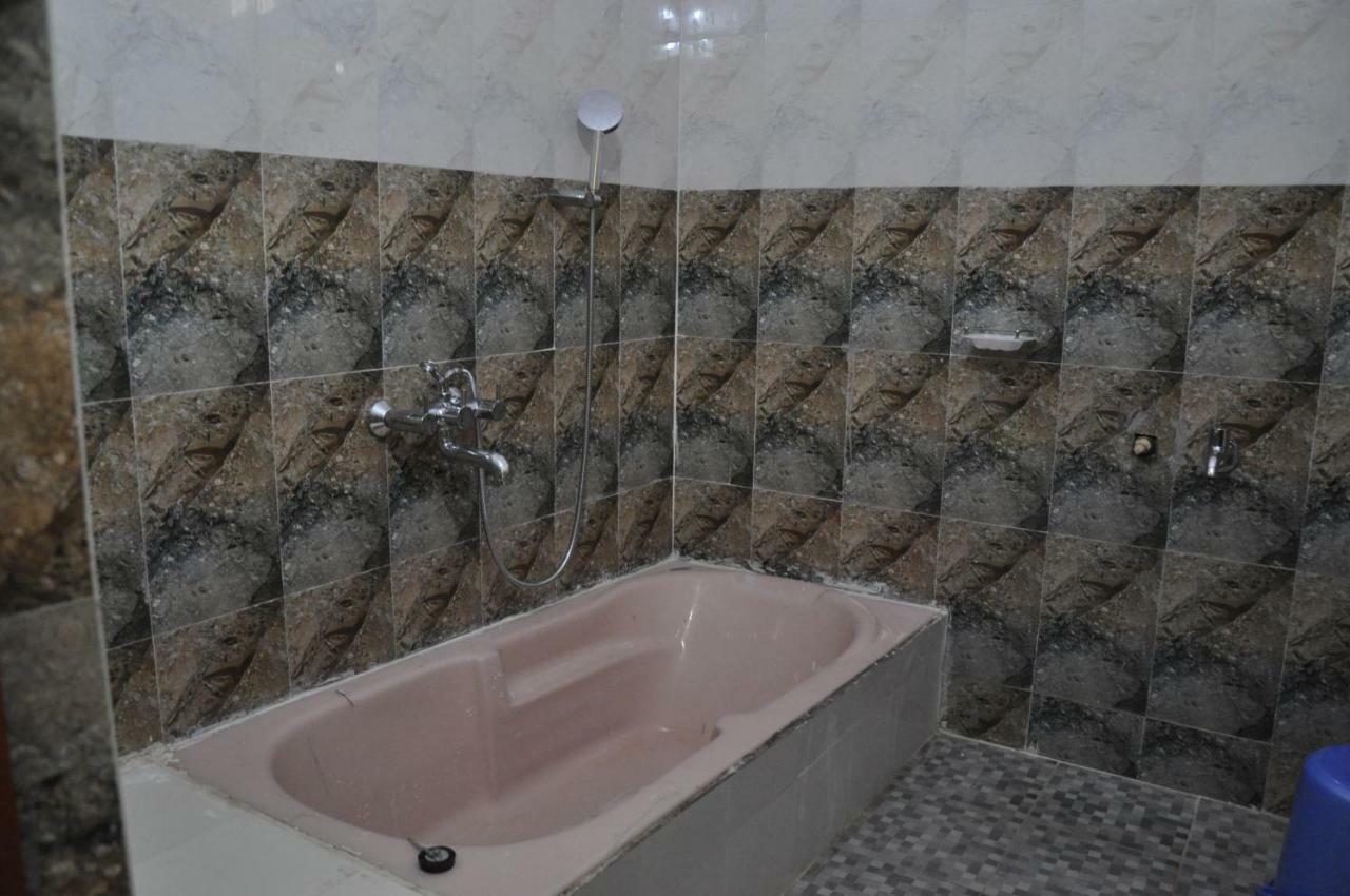 C.M. Hotel Pennagaram المظهر الخارجي الصورة