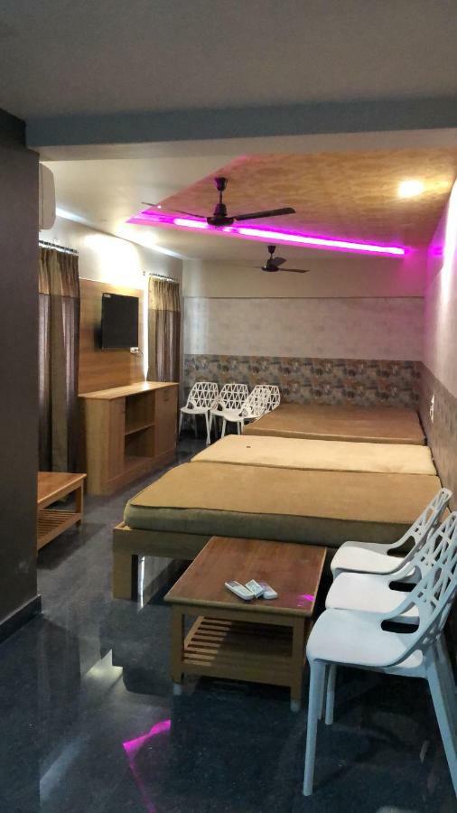 C.M. Hotel Pennagaram المظهر الخارجي الصورة