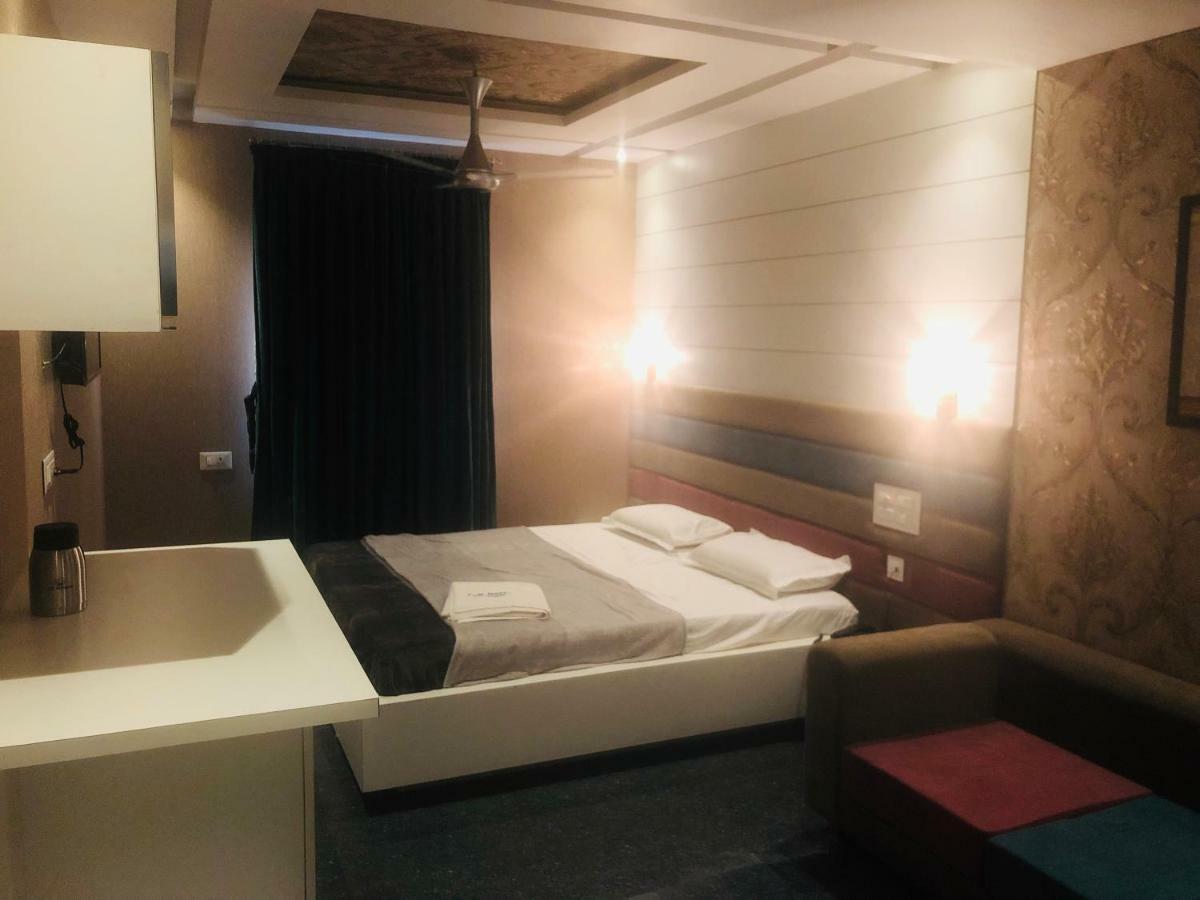 C.M. Hotel Pennagaram المظهر الخارجي الصورة